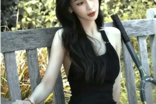 《死亡游戏》解说：李小龙VS三大世界高手彻底击败黑帮