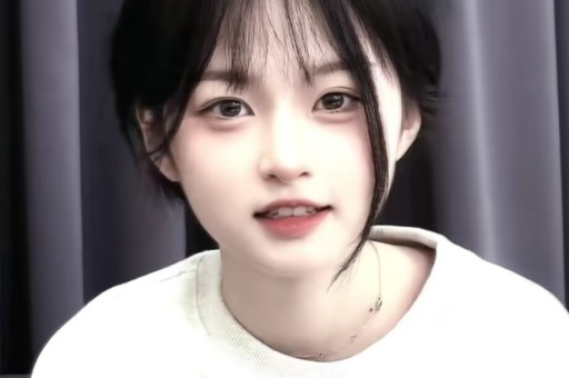 《老师胸乳❌❌❌网站》免费观看
