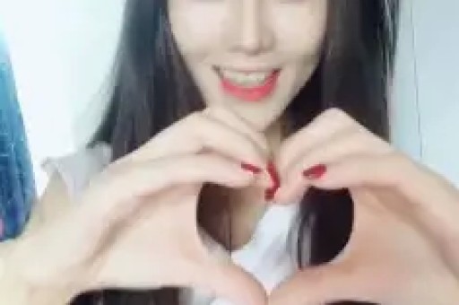 《女性吹潮视频在线观看》免费观看