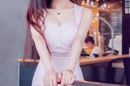 《》免费观看