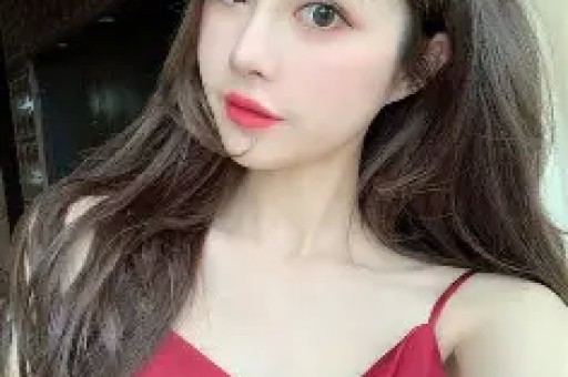 用“狗血”解说引流的短视频何其多